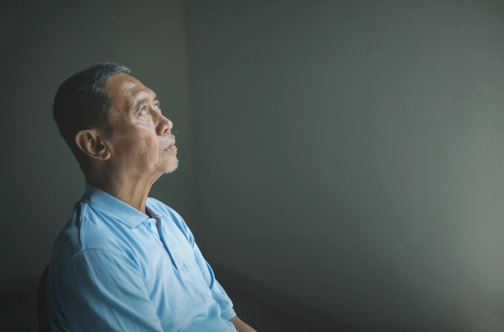 "Yo Ta Budeskal Ma Yestai Ho Ni" ("It's Just a Part of Old Age") - Breaking the Stigma - Banner Image